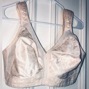 Playtex 18 hour bra Elegant Lace Women's Intimate Beige 38D comfort straps